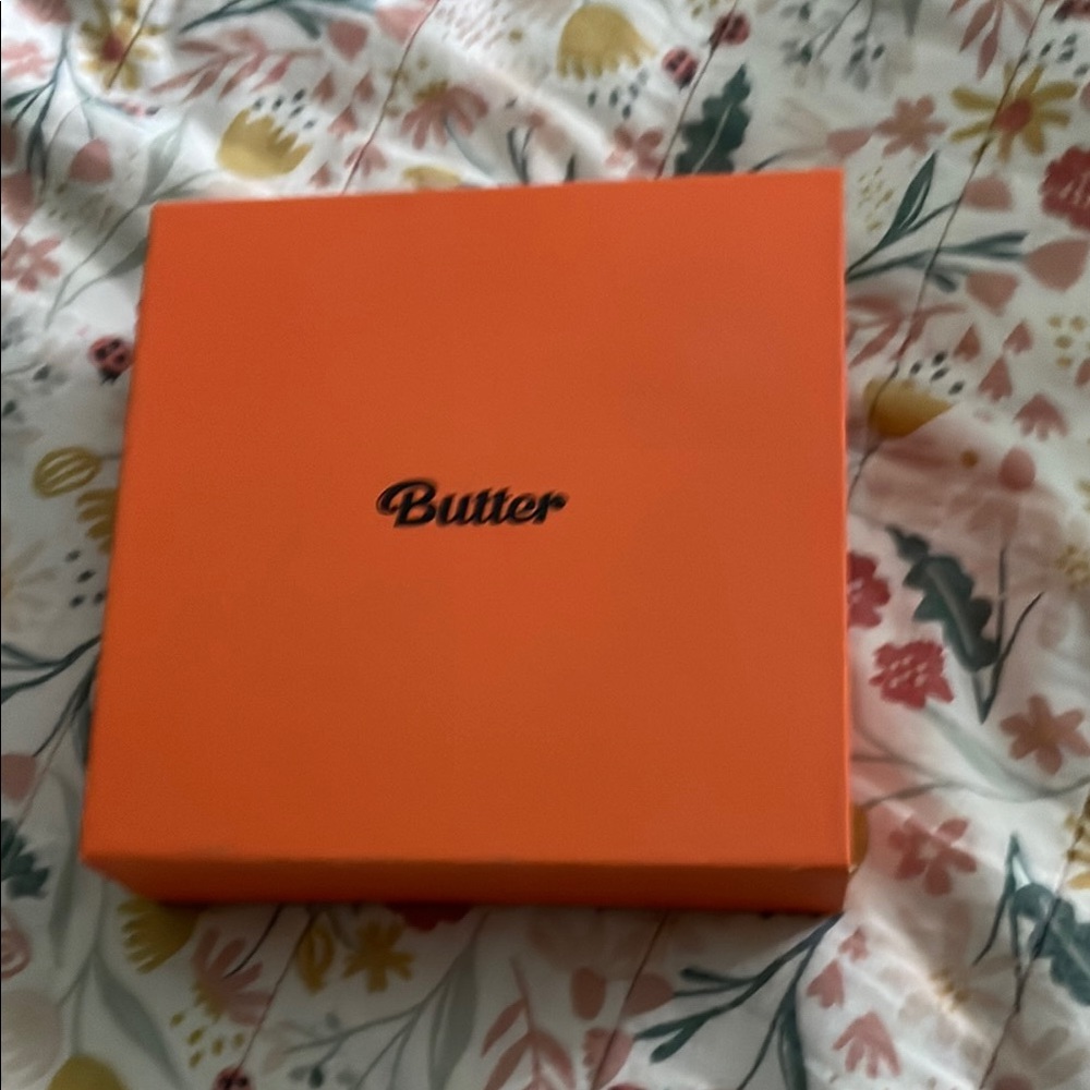Butter Orange Box